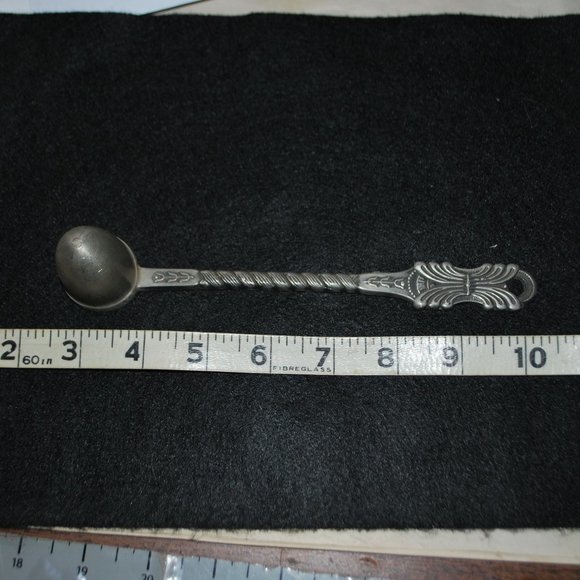 Two Antique or Vintage Kitchen Items - Picture 8 of 8